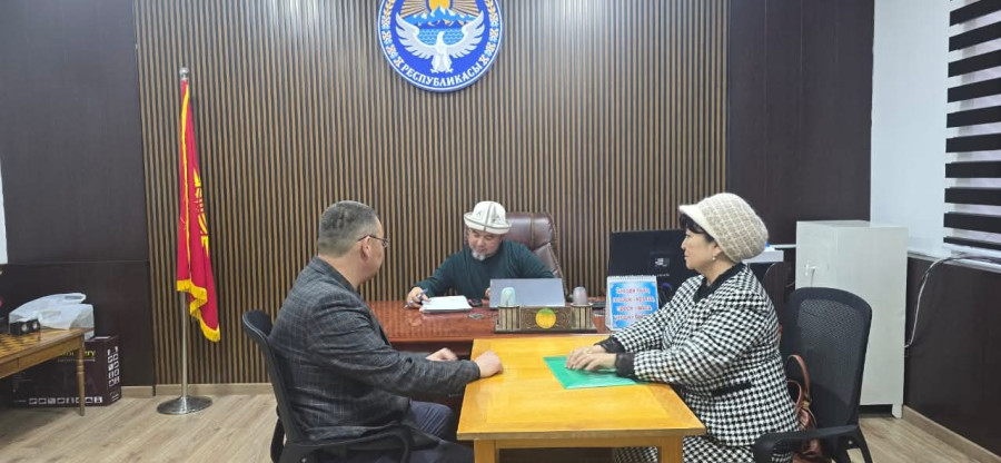 Рабочая встреча с заведующими районных отделов образования Ноокенского, Базар-Коргонского и Сузакско...