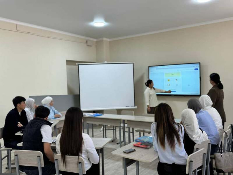 Проведение обучения на рабочем месте в период государственной практики колледжа иностранных языков