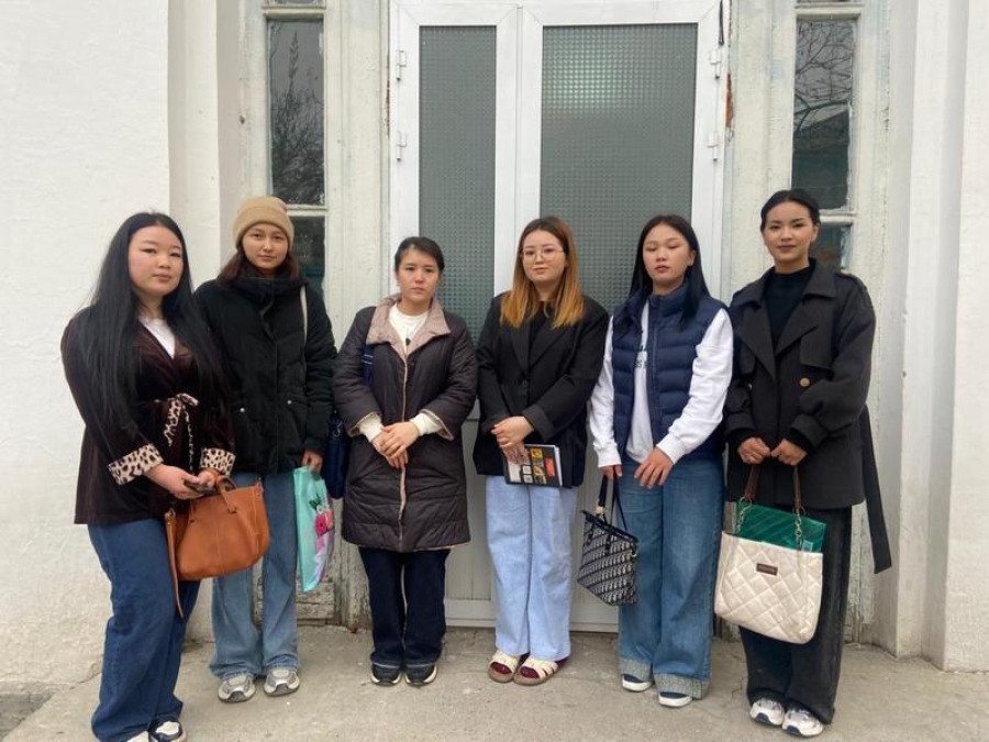 Мектепке чейинки билим берүү адистигинин студенттерин мамлекеттик практикага жайгаштырылды.