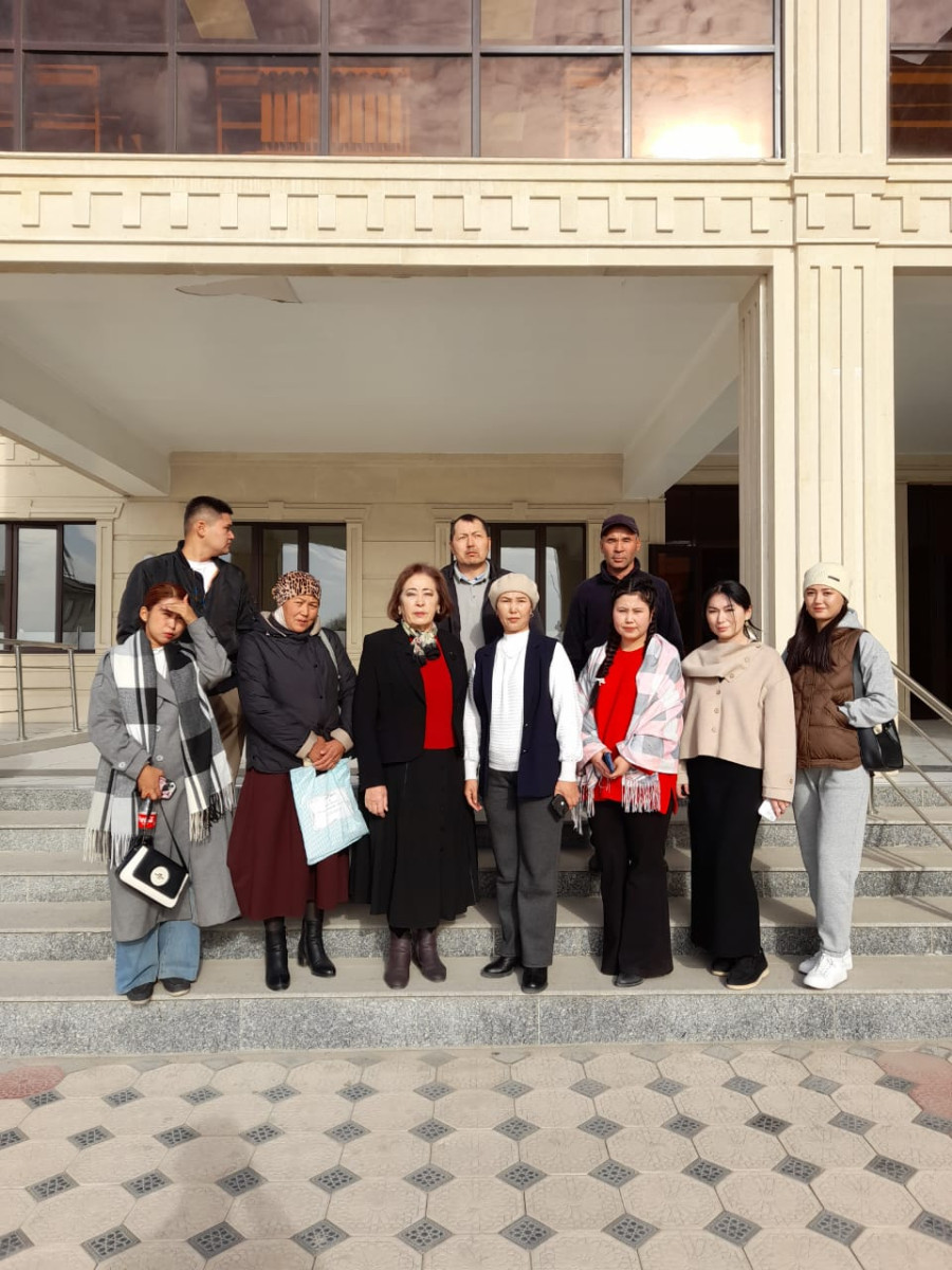 Ата-энелер, студенттер жана окутуучулар – бир толкунда