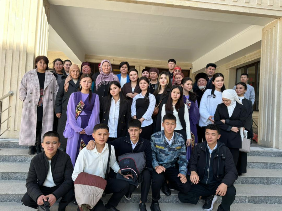 Юк-2-25 тайпасындагы ата-энелер жыйыны