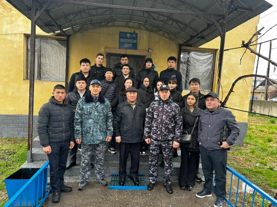 Жумуш ордунда окутуу: Жалал-Абад облустук ички иштер башкармалыгынын Кинология бөлүмүндө