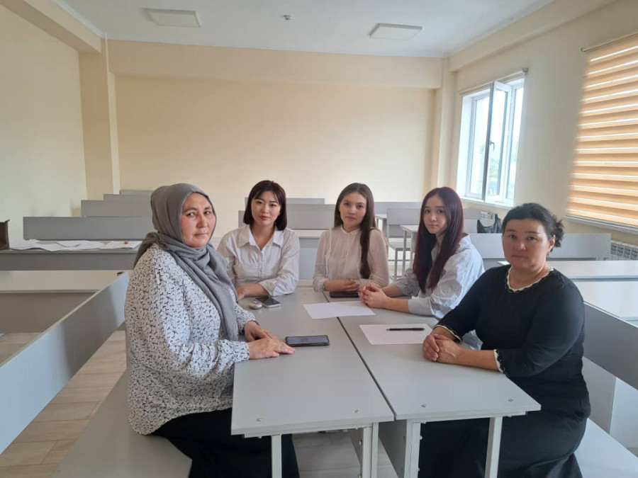 Эл аралык деңгээлдеги ийгилик: ЖАМУнун студенттери эл аралык олимпиадада III орунду багындырышты