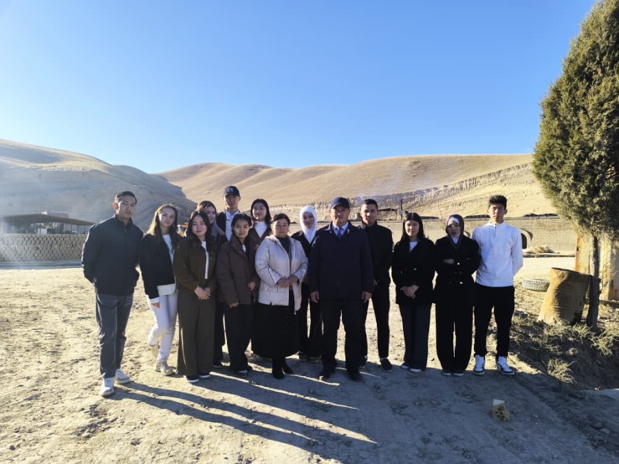 Келечектеги экономисттер Базар-Коргон кыш чыгаруучу заводунун  (Жумуш ордунда окутуу) базасында өндү...