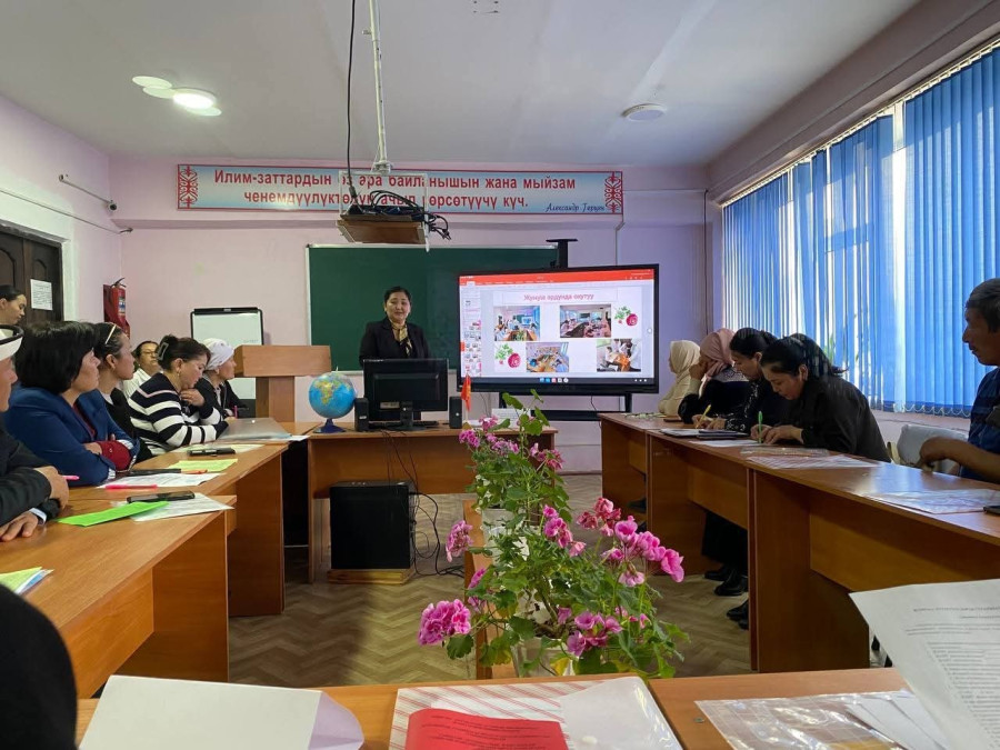 Конференция «Акылдын өбөгү билим, жөлөгү тажрыйба” с участием работодателей, выпускников и родителей.