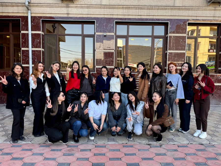 Кесиптик компетенцияларды өнүктүрүү укуктук жардам көрсөтүү чөйрөсүндө