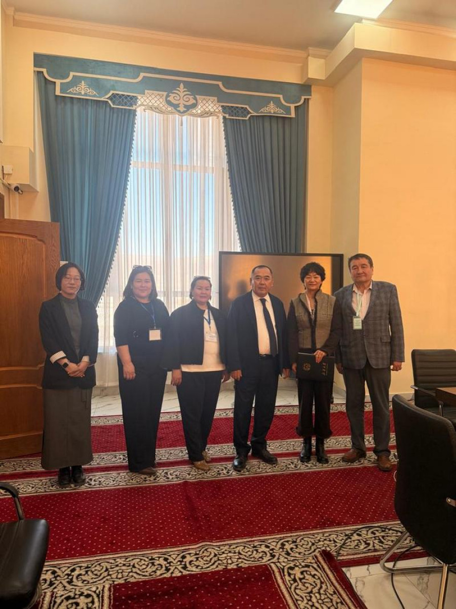 Чет тилдер колледжинде аккредитация