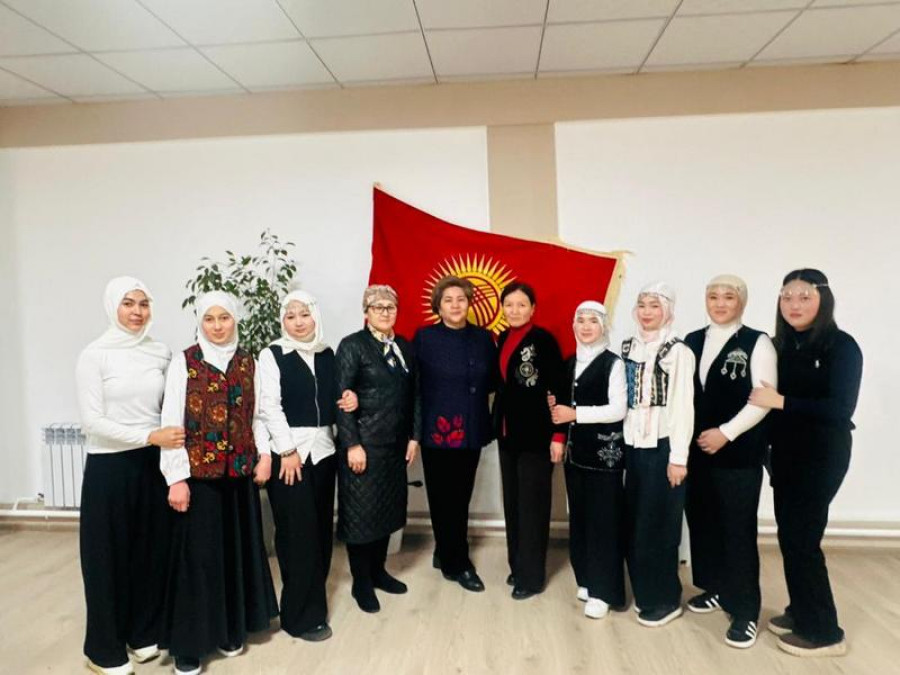 В педагогическом
колледже подвели итоги недели «Манас»