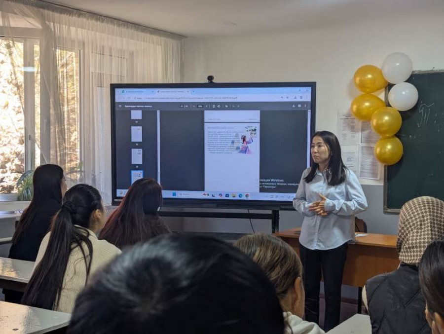 “Илим жаатында өз адистиги боюнча өрнөктүү,
атактуу инсандар менен тааныштыруу”