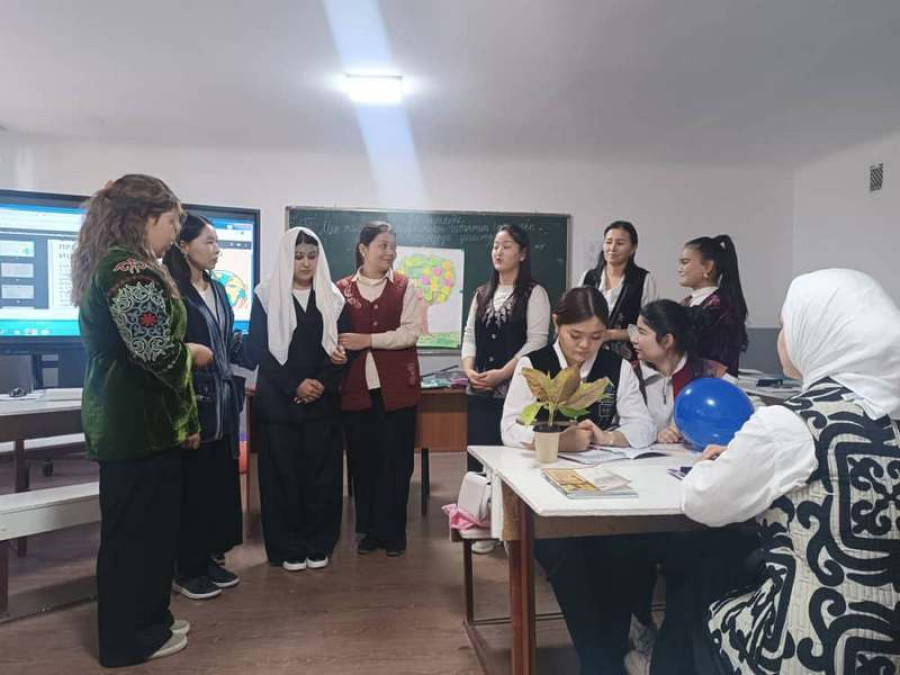 Экскурция сабагы: Педагогикалык, психологиялык жана методикалык сабактардын өзгөчөлүктөрү