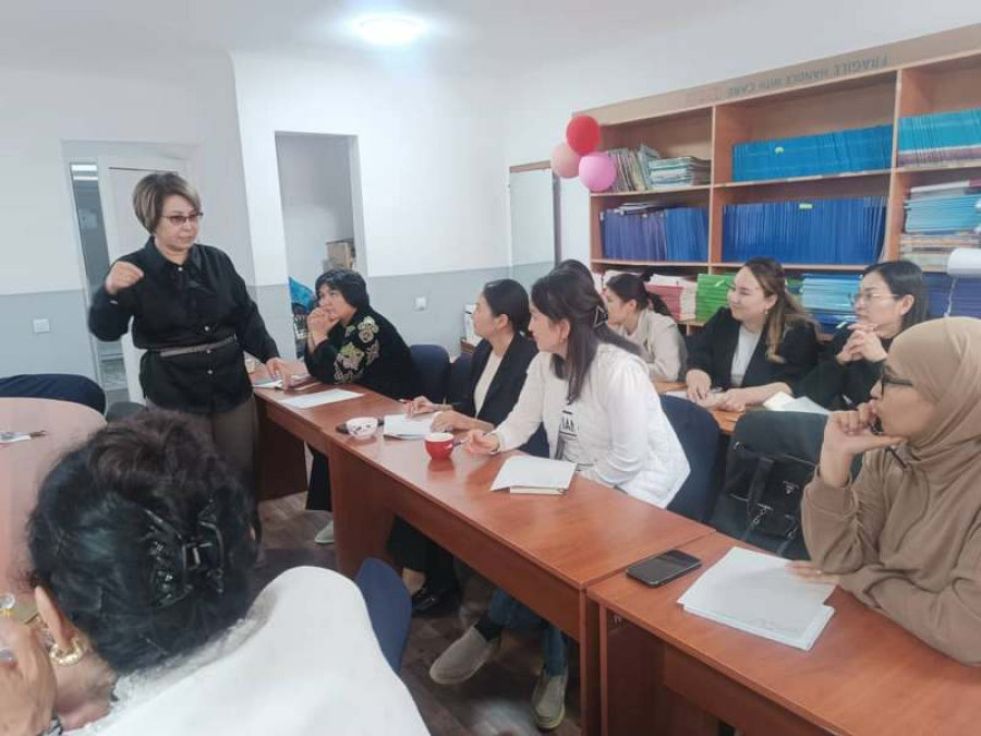 “Элдик тарбия ыкмалары жана заманбап педагогика”