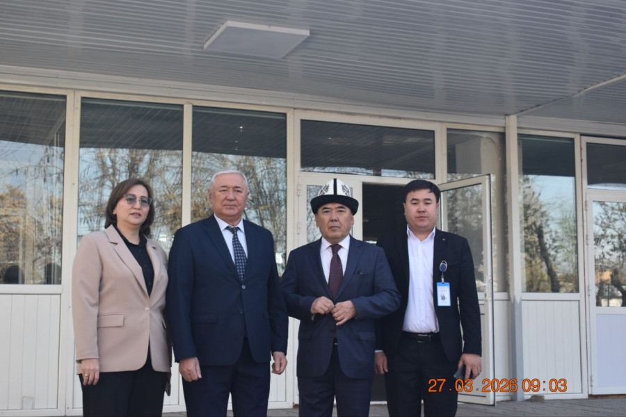 Илим, жогорку билим берүү жана инновациялар министринин орун басары Борубашев Бекбосун Жалал-Абад ко...