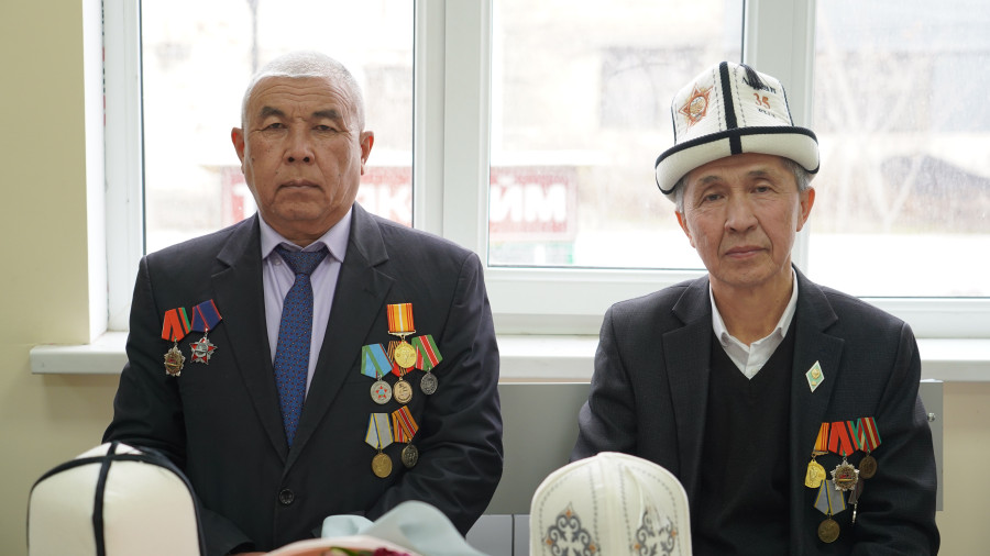 ЖАМУнун экономика жана укук институтунда 15-февраль – Ооганчылар күнүнө арналган иш-чара өткөрүлдү