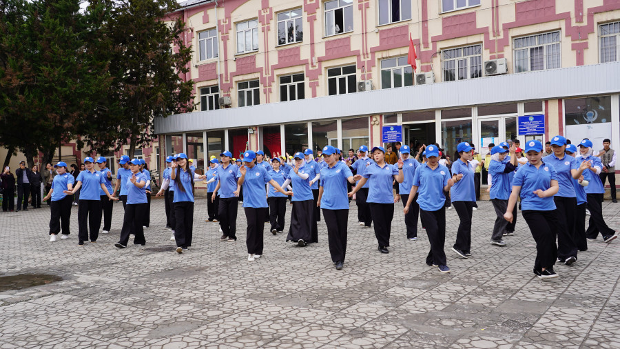 Кыялымдагы Кыргызстан: “Заманбап мугалим - сапаттуу билим берүү” форуму ЖАМУда 