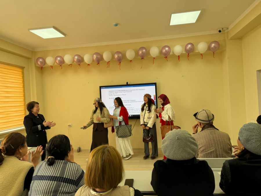 ENGLISH IS ONE OF THE LANGUAGES ​​THAT IS RICH IN VOCABULARY