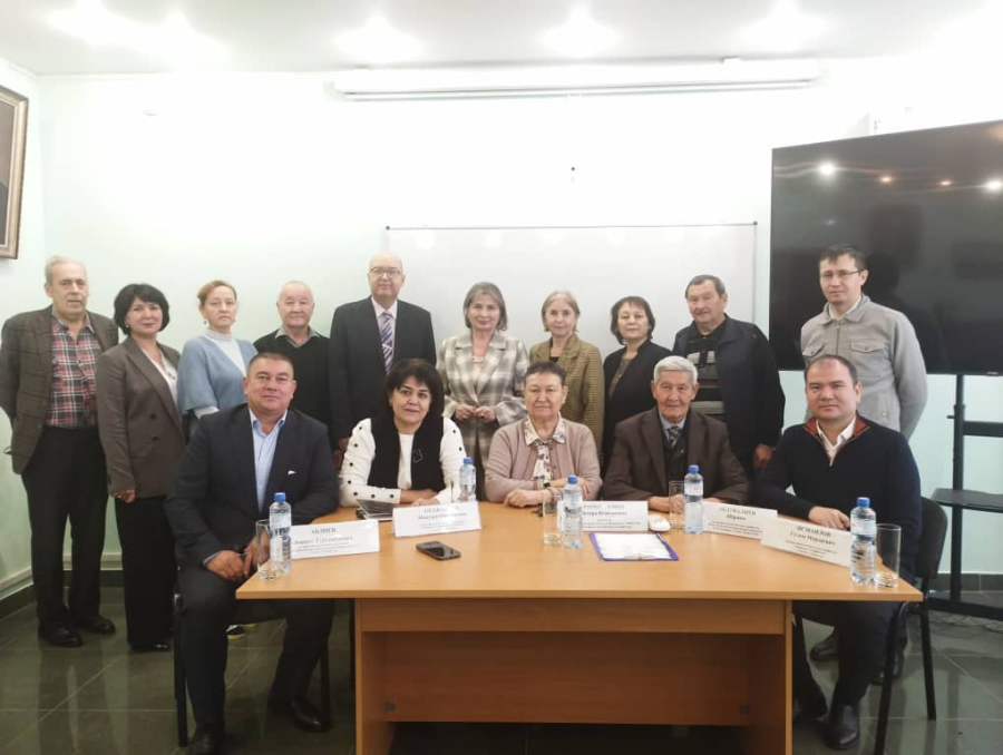 ЖАМУнун профессору Ибраим Абдувалиев Уфада өткөн эл аралык конференцияга катышып келди