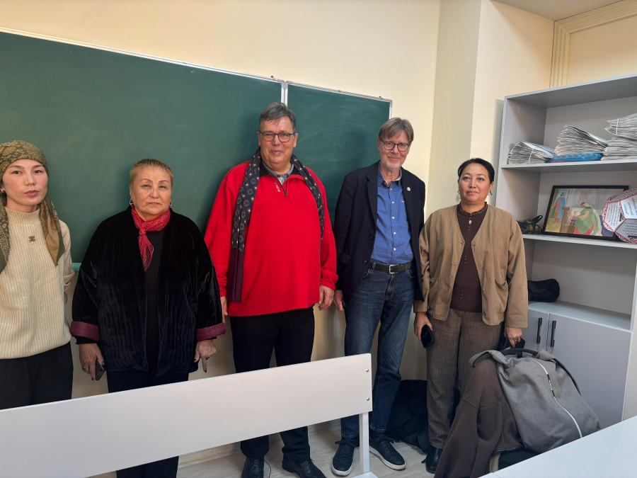 ФИЛОЛОГИЯ ИНСТИТУТУНДА ЧЕТ ӨЛКӨЛҮК ОКУМУШТУУЛАР КОНОК ЛЕКЦИЯ ӨТКӨРҮШТҮ