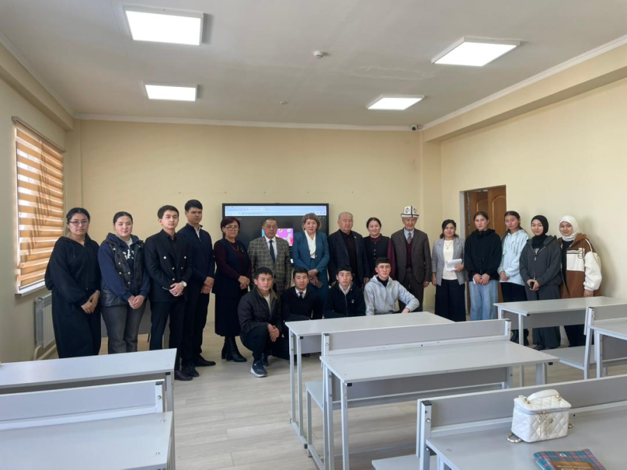 “Мамлекеттик тил” ийрими “Котормо иши” конкурсун уюштурду