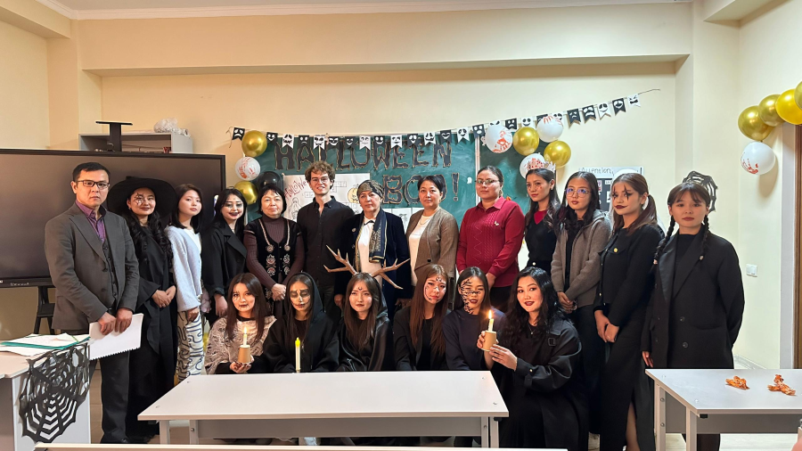 LAK-1-21 Students Celebrated a Fun “Halloween”