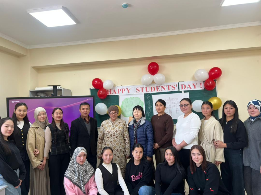 ЛАК-1-25 тайпасы тарабынан "Эл аралык студенттер күнүнө" карата иш чара