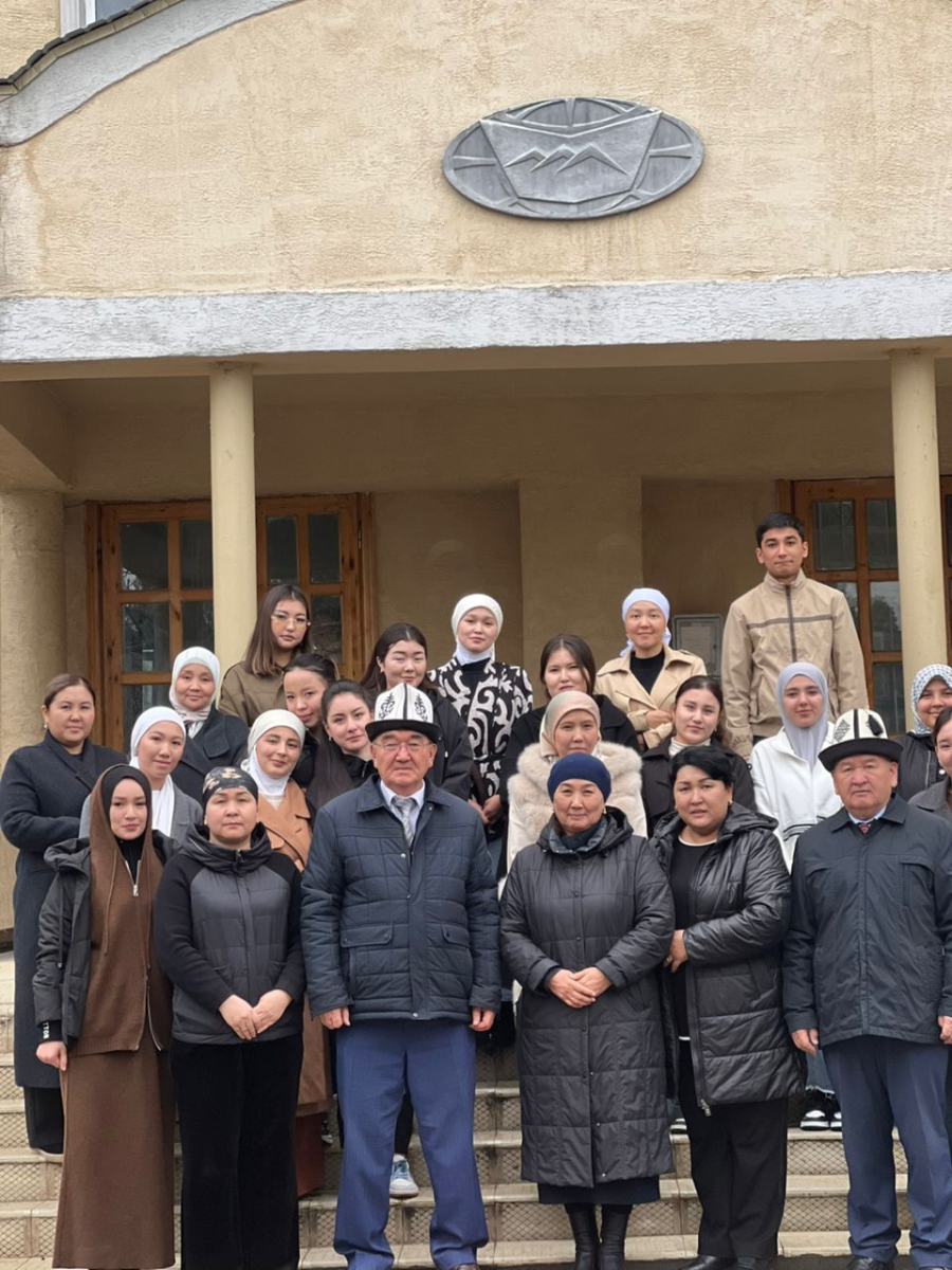 Заманбап Эл аралык университетинде конок лекция учурунда