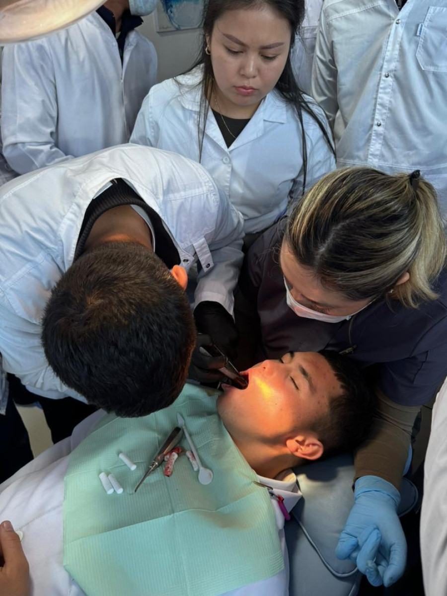 🦷 Мастер-класс по стоматологии: Практика и Профессионализм