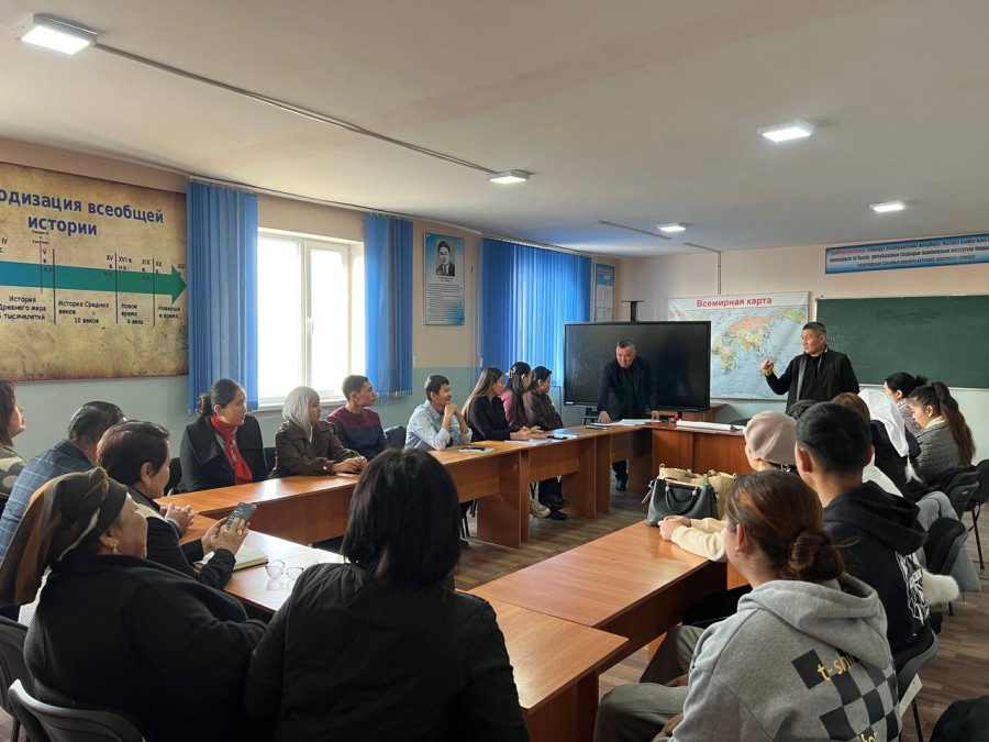 “КЫРГЫЗ ЖАРАНЫ КОНЦЕПЦИЯСЫН ЖАШТАР ЖАНА СТУДЕНТТЕР АРАСЫНДА ЖАЙЫЛТУУ”