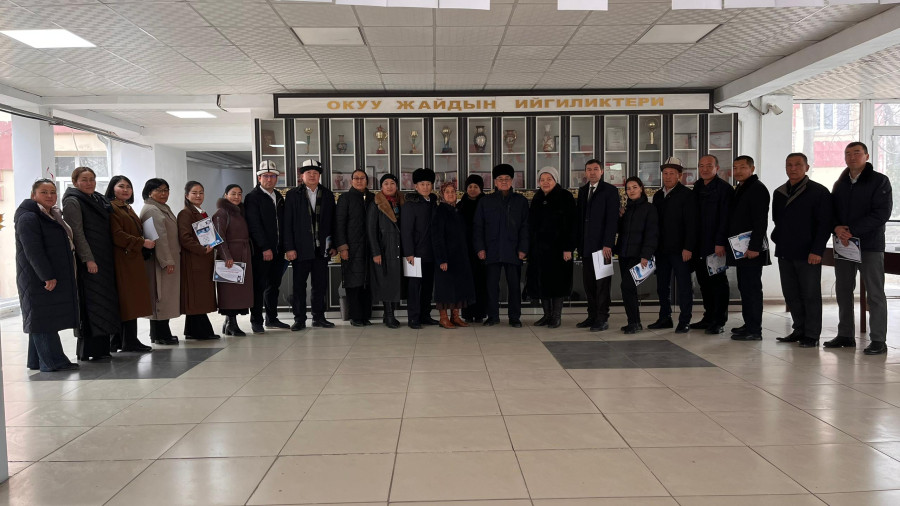 ИШ БЕРҮҮЧҮЛӨР,  МЕКТЕП МУГАЛИМДЕРИ  ЖАНА БҮТҮРҮҮЧҮЛӨР МЕНЕН СОЦИАЛДЫК ӨНӨКТӨШТҮК ЖОЛУГУШУУСУ 