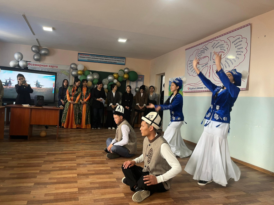 Жаз майрамдары уланууда...