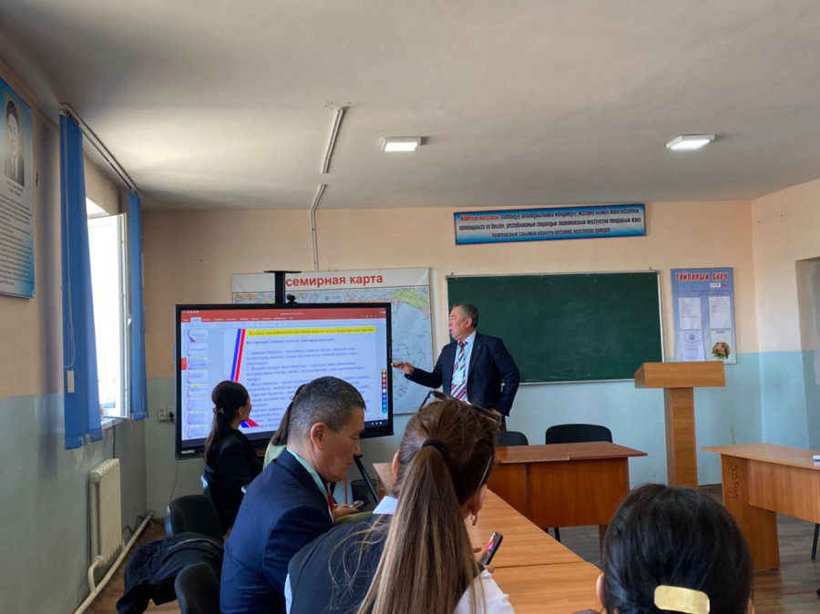 МАГИСТРДИК ИЗИЛДӨӨ: ИШТИ ЖАЗУУ, ТЕХНИКАЛЫК ТАРИЗДӨӨ, КОРГООГО ДАЯРДАНУУ ЖАНА КОРГОО” АТАЛЫШЫНДАГЫ ИЛ...