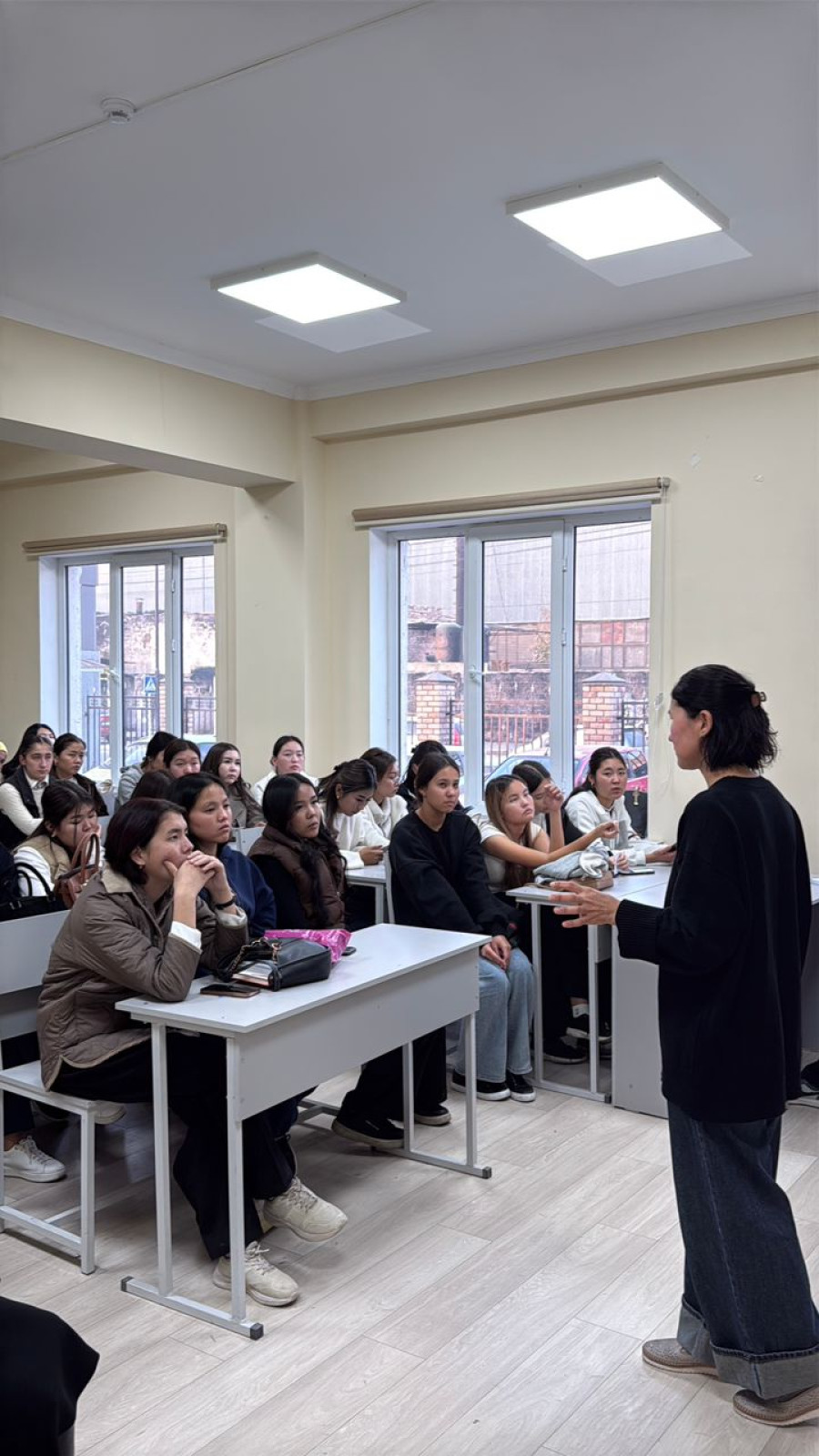 В Экономико-правовом колледже ЖАГУ прошла полезная гостевая лекция