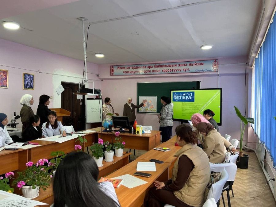 <b>G.R. Toktalieva</b>, Head of the Department of Tourism and Ecology at <b>I. Arabaev Kyrgyz State University (KSU)</b>, delivered a guest lecture at the Department of Natural Science Education of the <b>B. Osmonov JSU Scientific and Educational Complex</b>.  