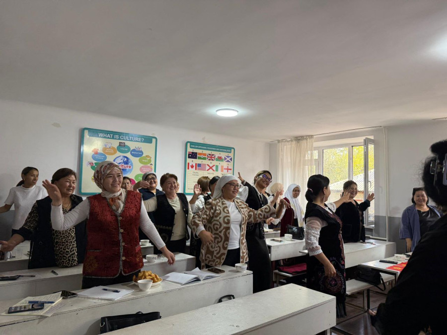 Чет тилдер колледжинде кезектеги мастер-класс өткөрүлдү