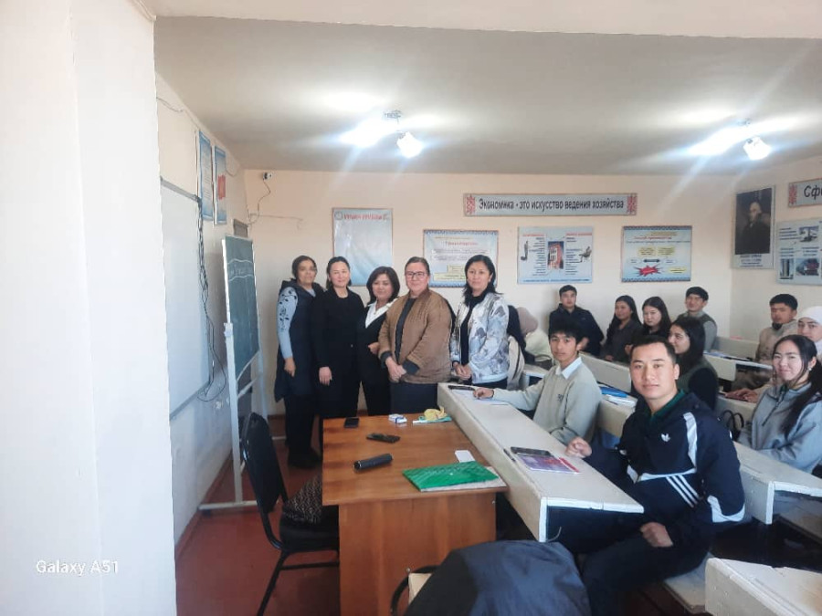 «Билим берүүнүн чек араларын кеңейтүү: Академиялык мобилдүүлүктүн жаңы горизонттору»