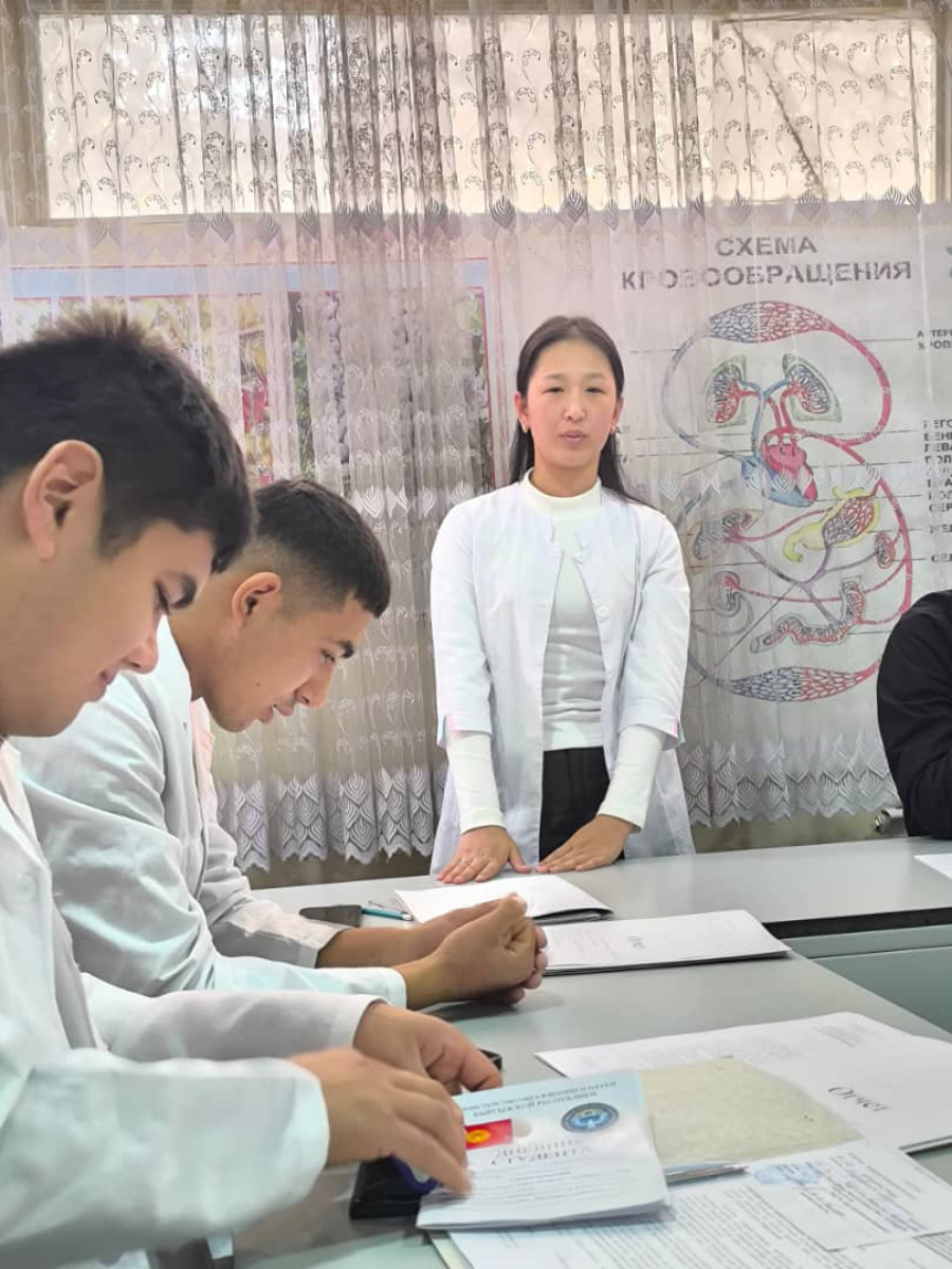 Практиканы жыйынтыктоочу конференция 4-курстар үчүн