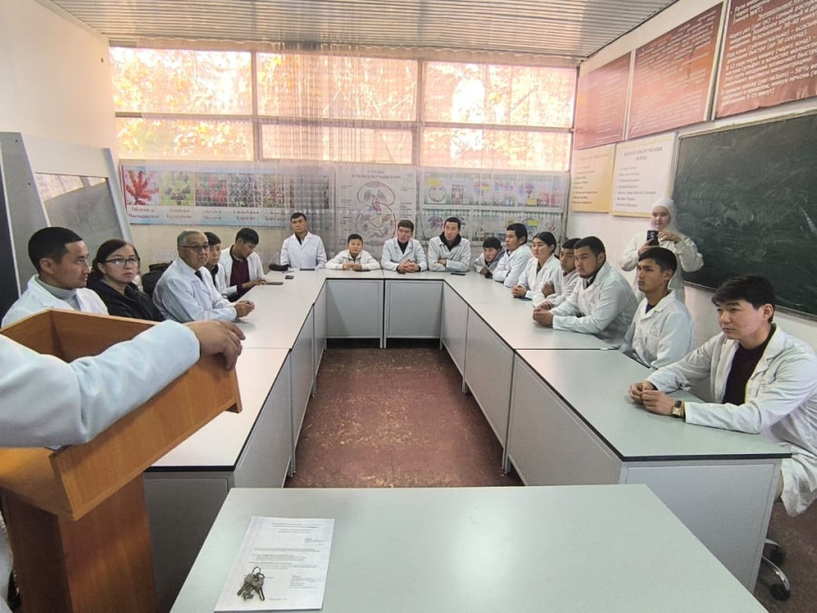 1-декабрь – Бүткүл дүйнөлүк СПИДге каршы күрөшүү күнү 