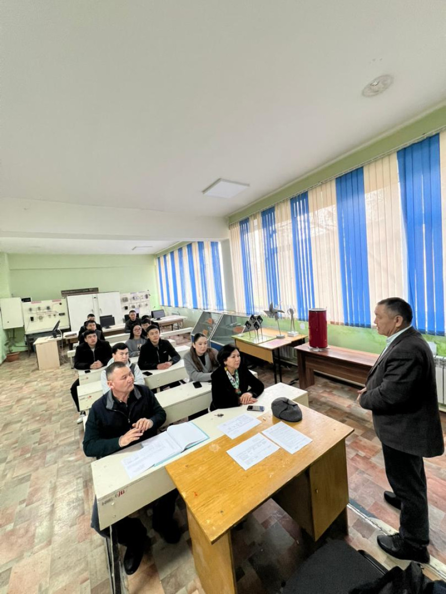 Квалификациялык иш алдындагы
практикага багыттоо иш-чарасы.