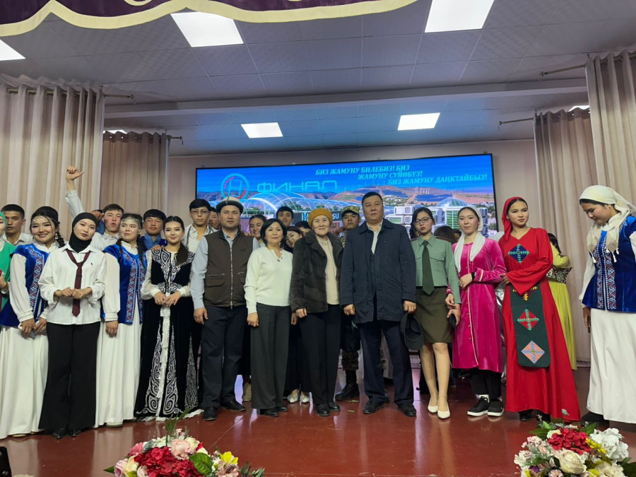 “Жалпыбыз бириксек күчтүү билек, ЖАМУну даңктоо биздин тилек” аталышындагы кароо-сынакта Агрардык-те...