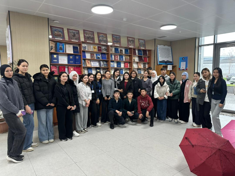 Workplace-Based Learning: Students’ Lesson at the Museum and Library 