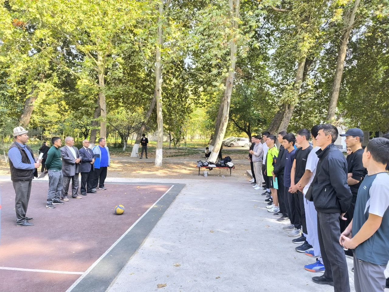 photo_5422533431566402057_y