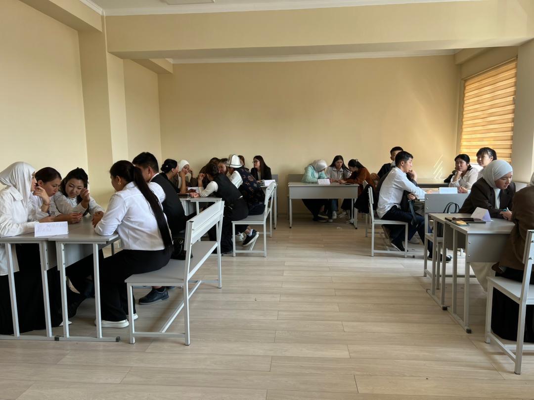 photo_5433671853722959264_y