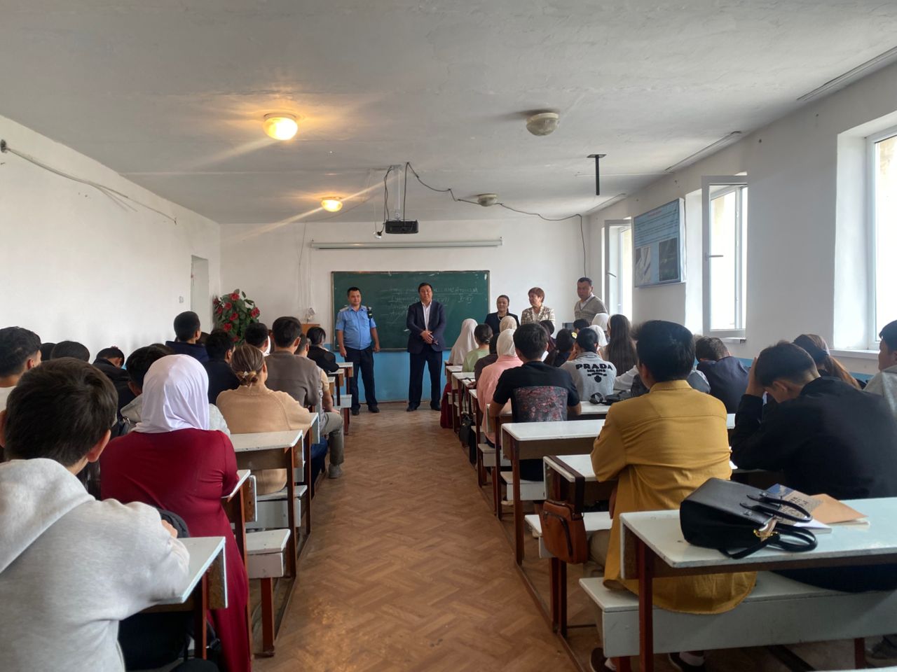 WhatsApp Image 2025-10-13 at 16.40.00 (1)