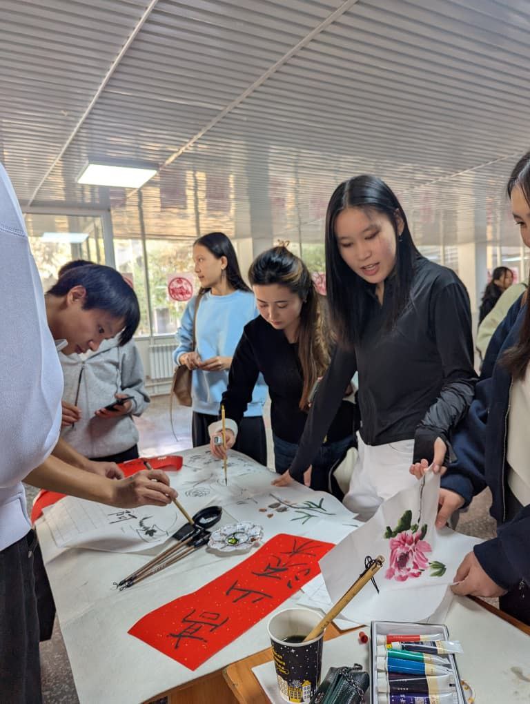 photo_5440553057051080460_y