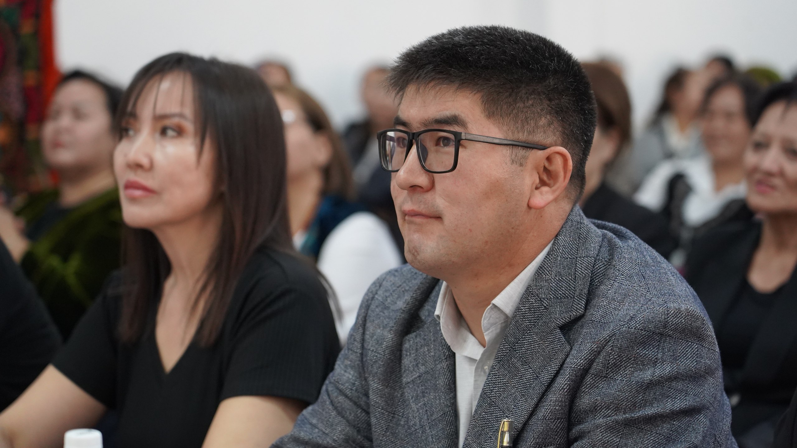 photo_5447266176834075408_w