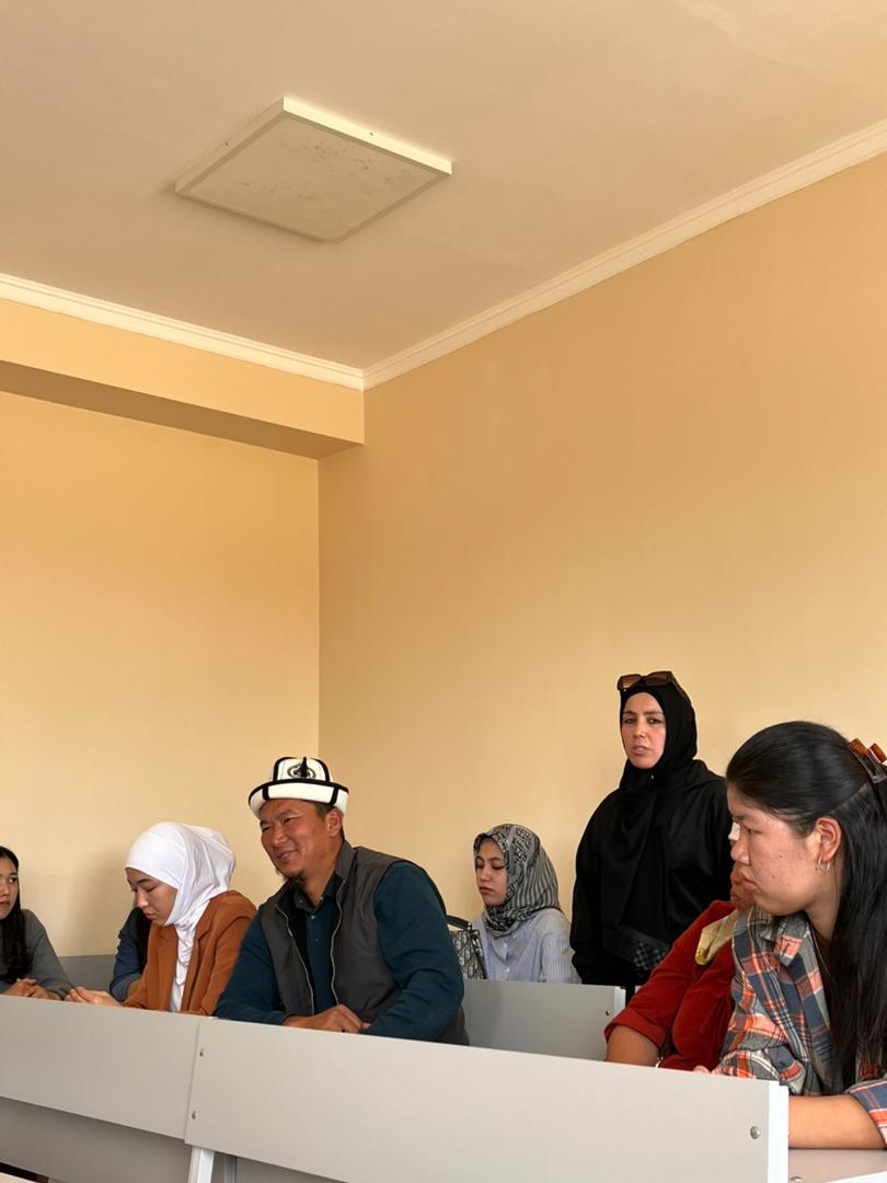 9ef1d690-eafa-4f3b-8579-67336fb617b8