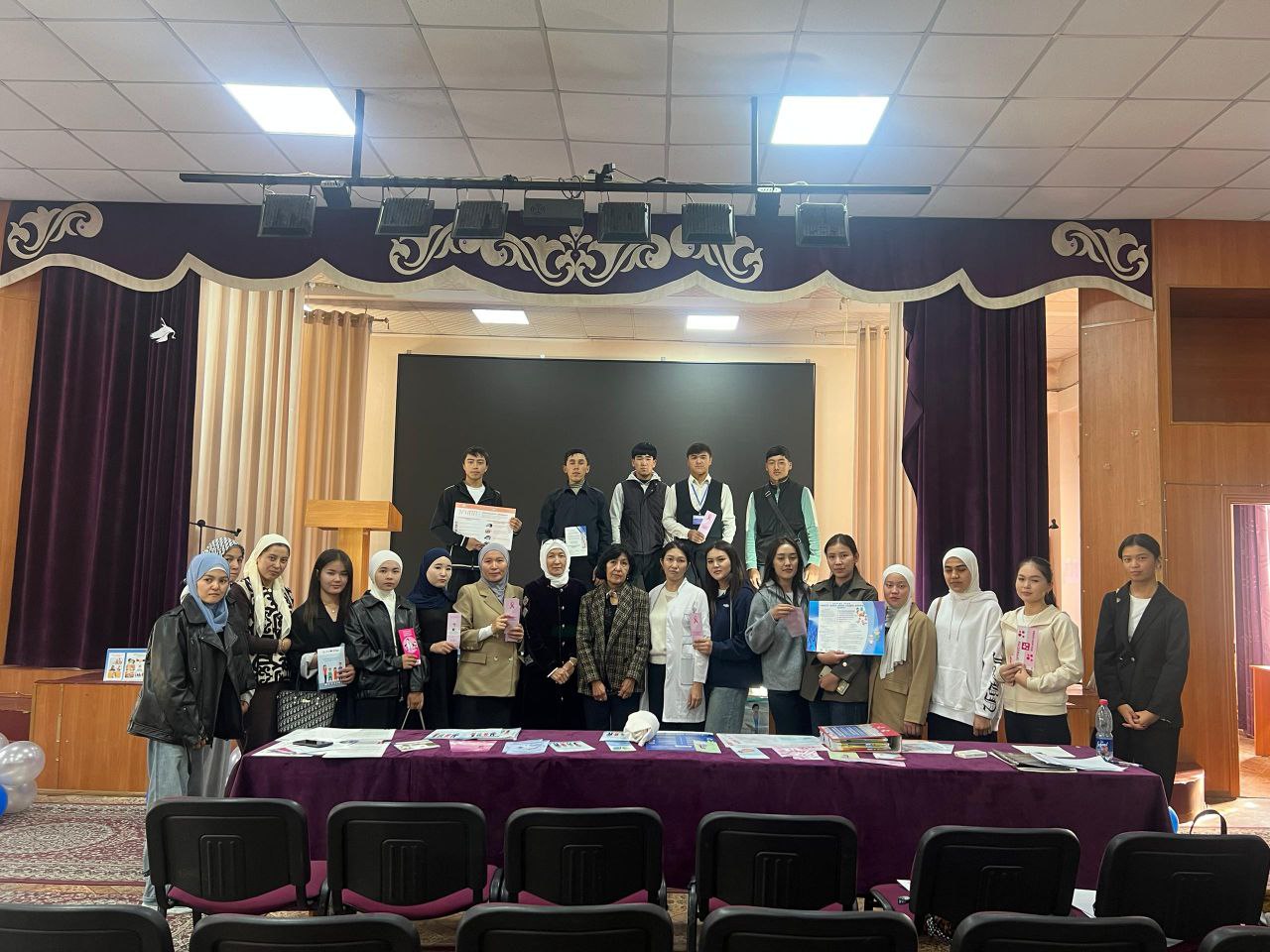 photo_5463170015529398572_y