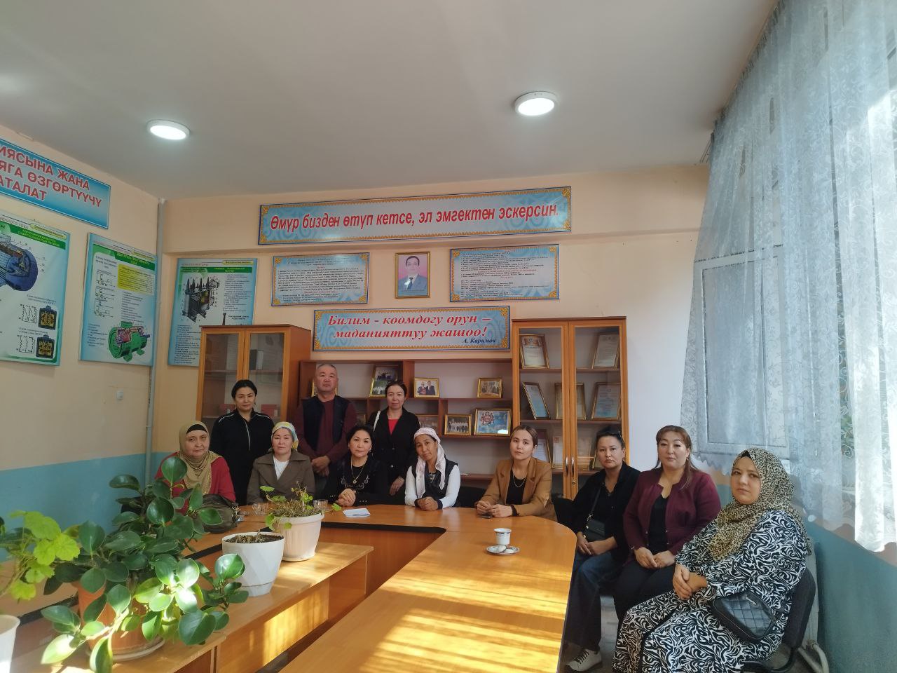 photo_5465382529277230044_y