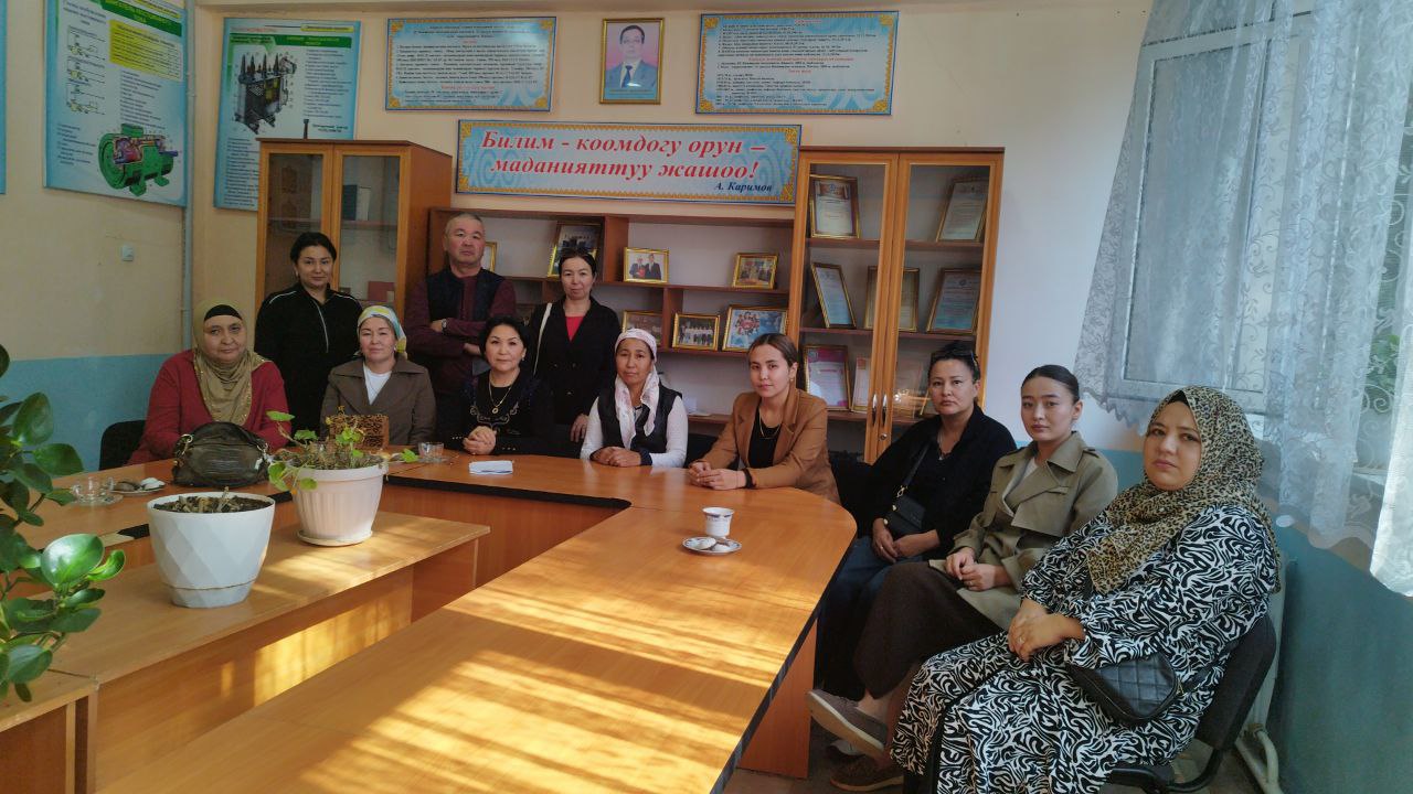 photo_5465382529277230046_y