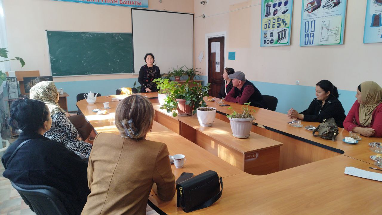 photo_5465382529277230049_y