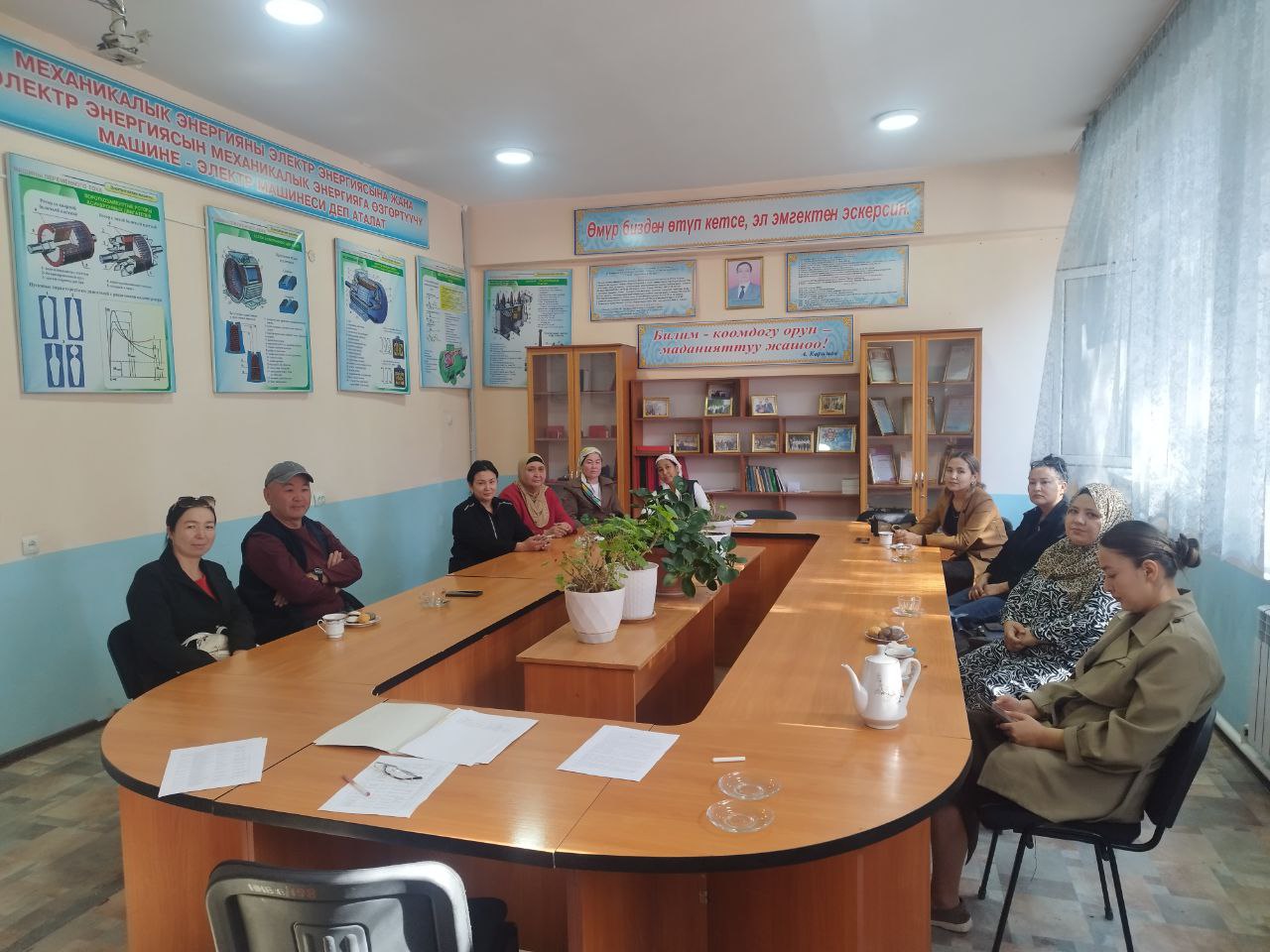 photo_5465382529277230054_y